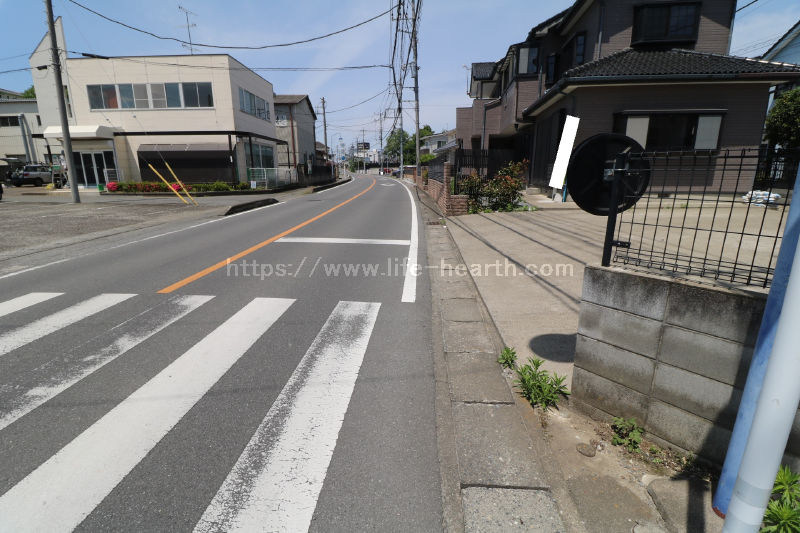 南側接道道路状況