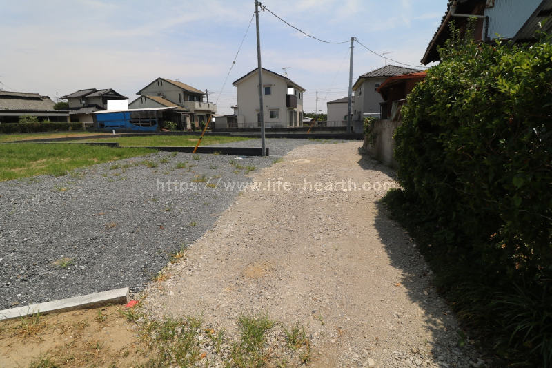 南側接道道路状況