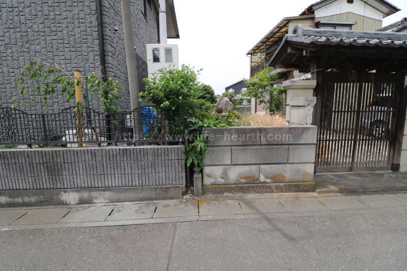 南側隣接状況