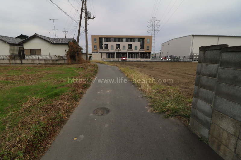 北側接道道路状況
