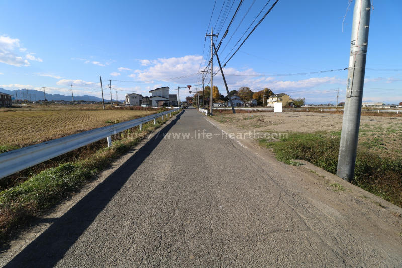 南側接道道路状況