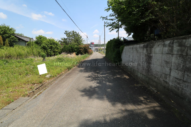 南側接道道路状況