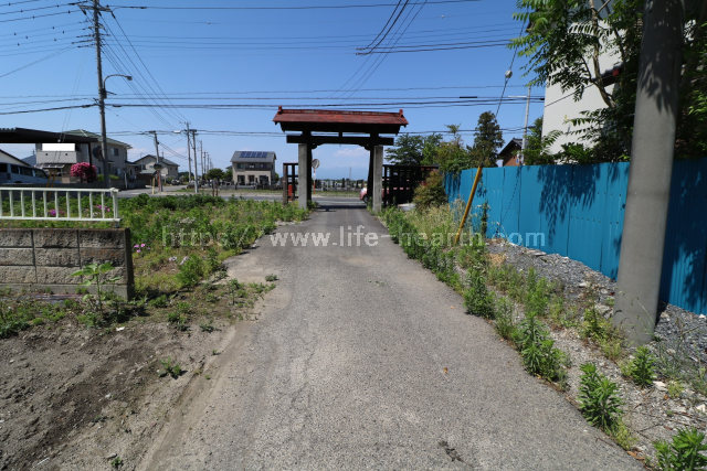 東側接道道路状況