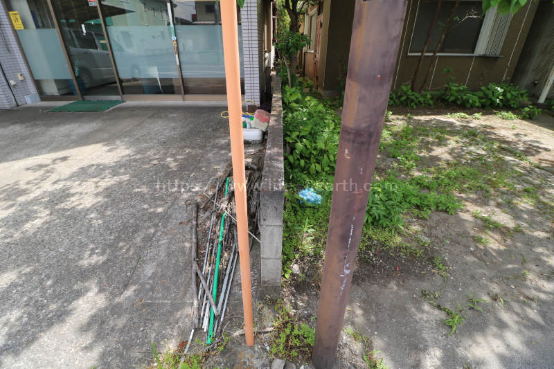 西側隣接状況