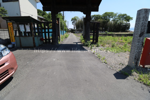 東側接道道路状況