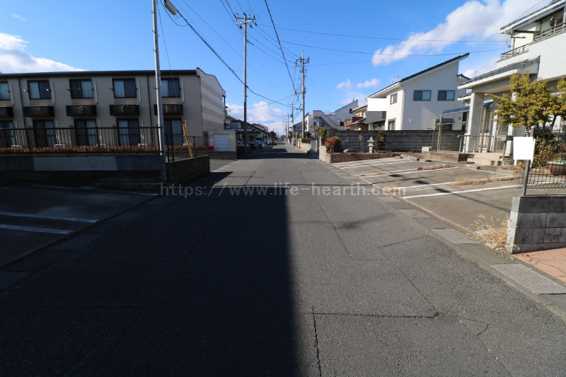 南側接道道路状況