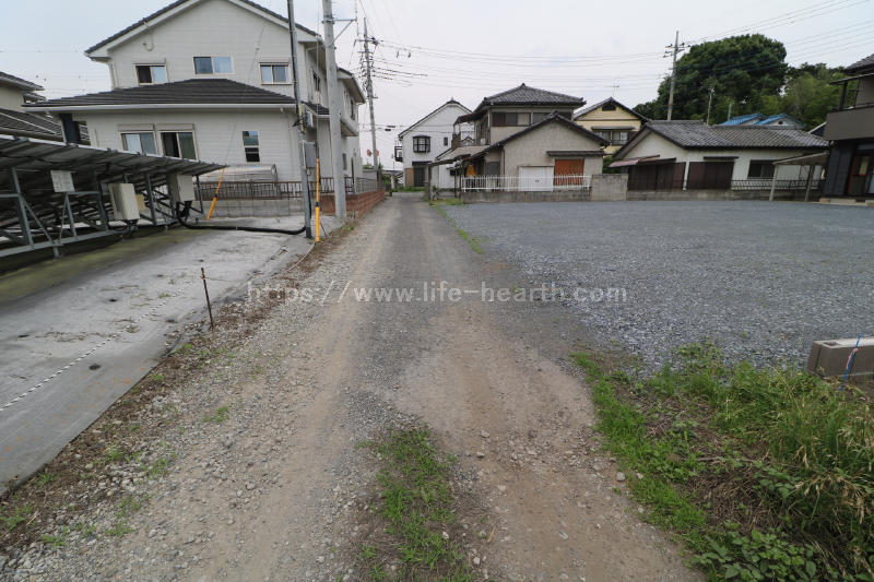 南側接道道路状況