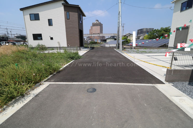 南側接道道路状況