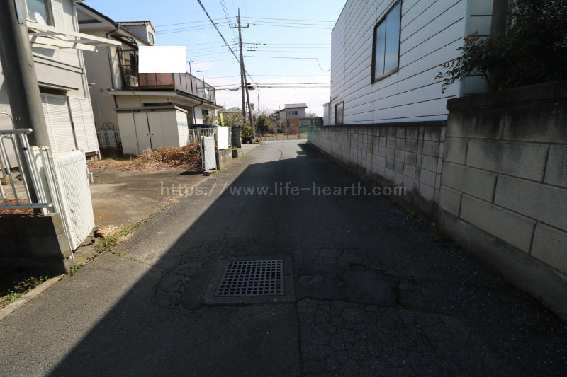 南側接道道路状況