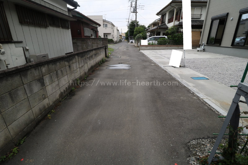 南側接道道路状況