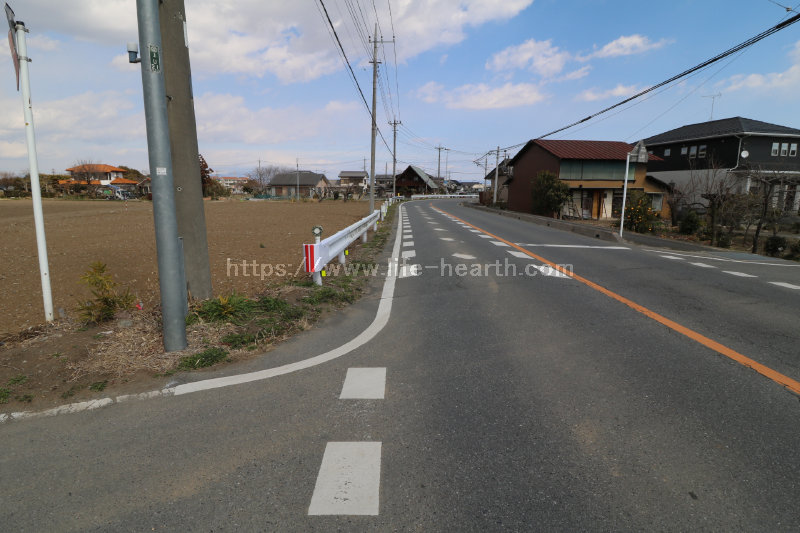 東側接道道路状況
