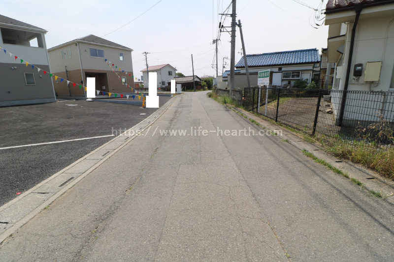 西側接道道路状況