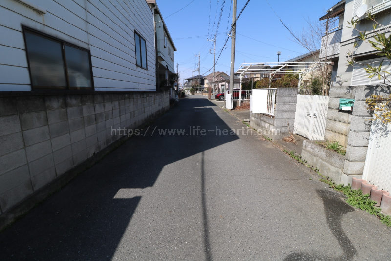 南側接道道路状況