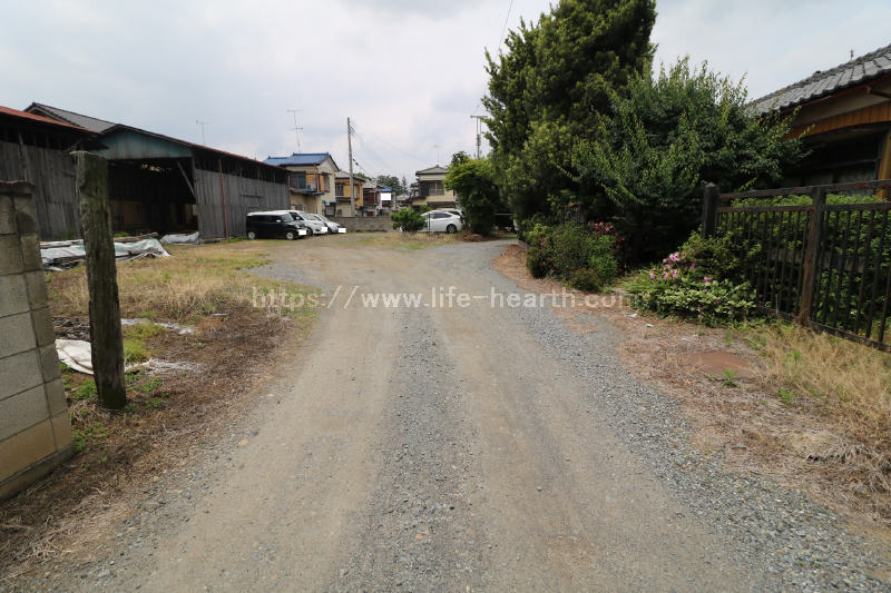 南側接道道路状況