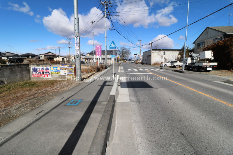 物件東側県道