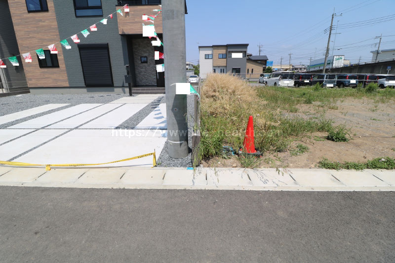 東側隣接状況