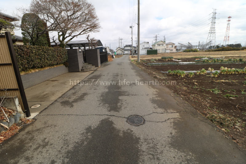 南側接道道路状況