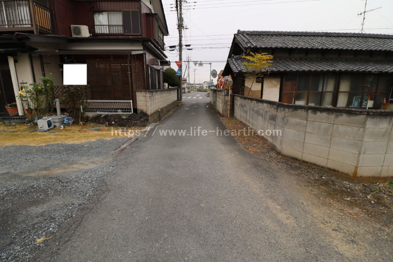 西側接道道路状況