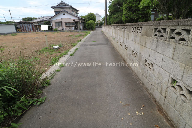 北側接道道路状況
