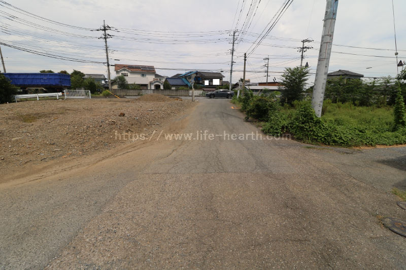 西側接道道路状況