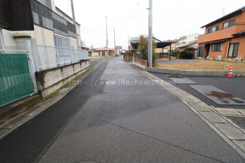 南側接道道路状況