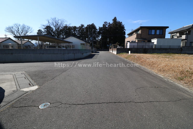 南側接道道路状況