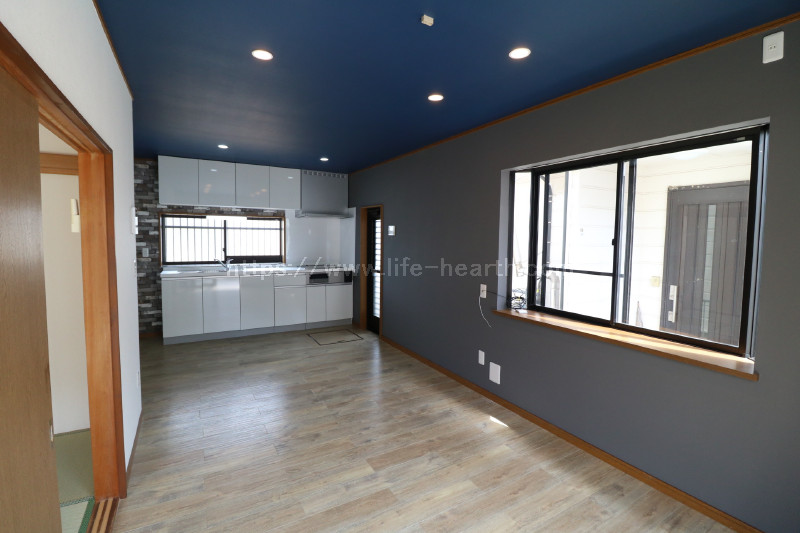 リビングダイニング