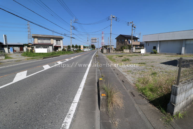 西側接道道路状況
