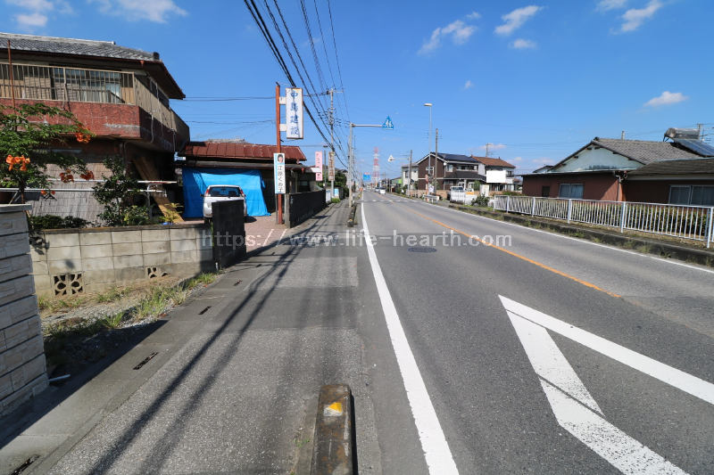 東側接道道路状況