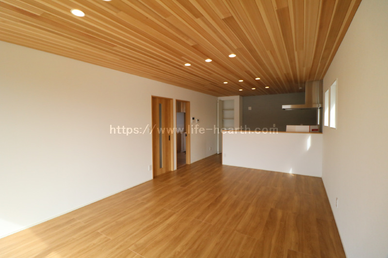 リビングダイニング