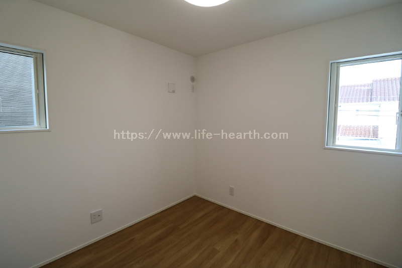 ２階北西角洋室