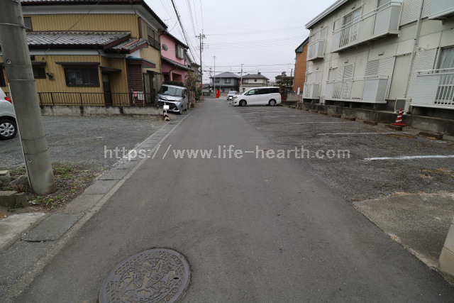 西側接道道路状況