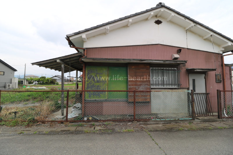 東側正面土地