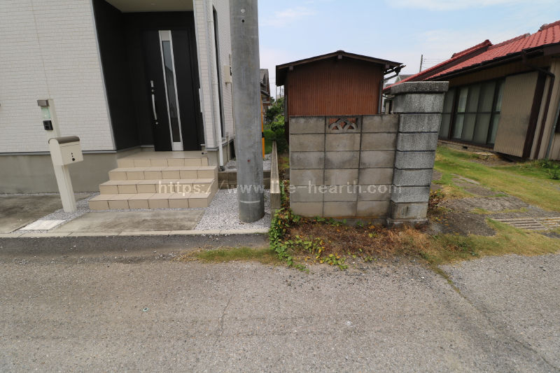 南側隣接状況