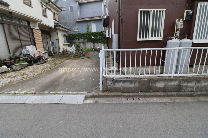 北側隣接状況