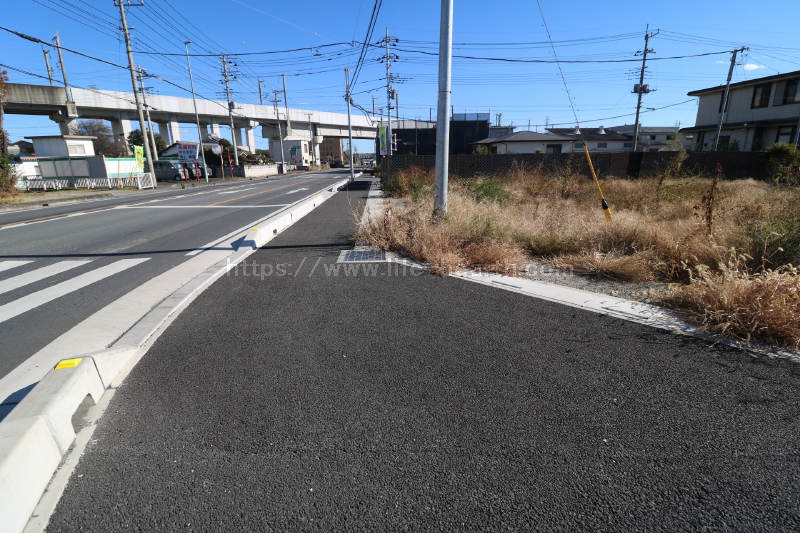 北側接道道路状況