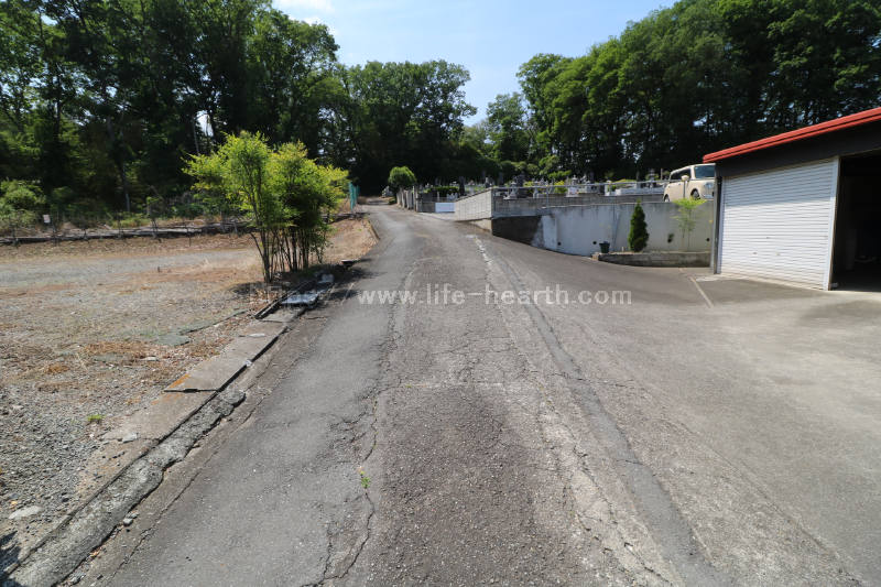北側接道道路状況
